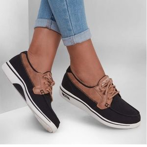 Skechers Arch Fit Uplift - Cruise'n By Womens Shoes size 8 Air Cooled